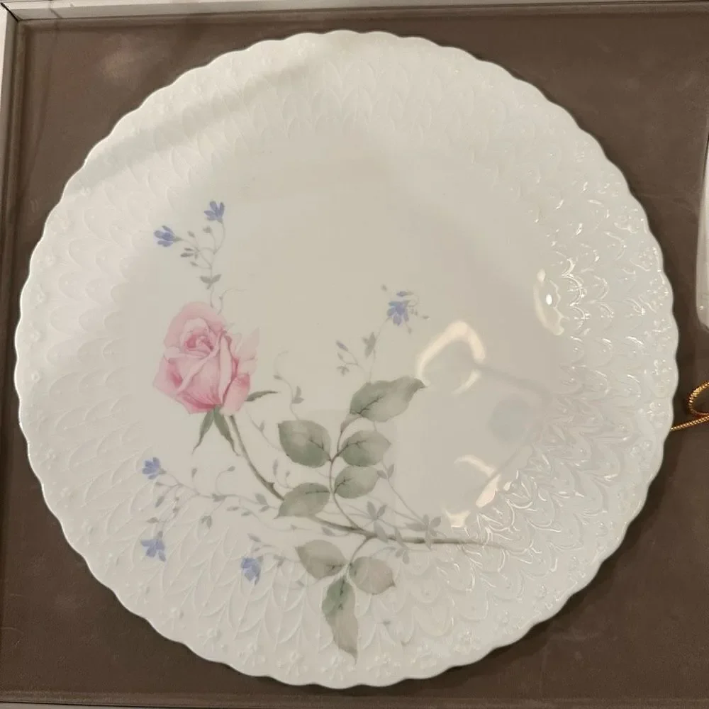 Mikasa April Rose Cake Server Plate & Slicer 1980s Vintage Bone China New‎